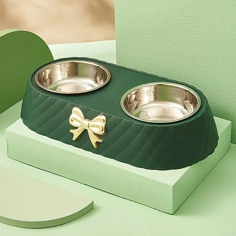 Large capacity feeding double bowl
