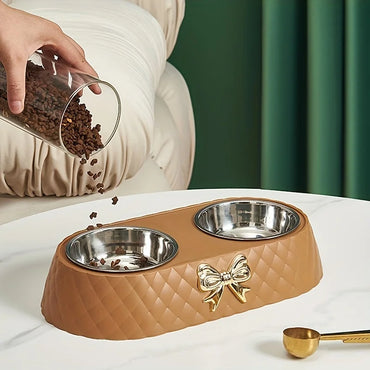 Large capacity feeding double bowl